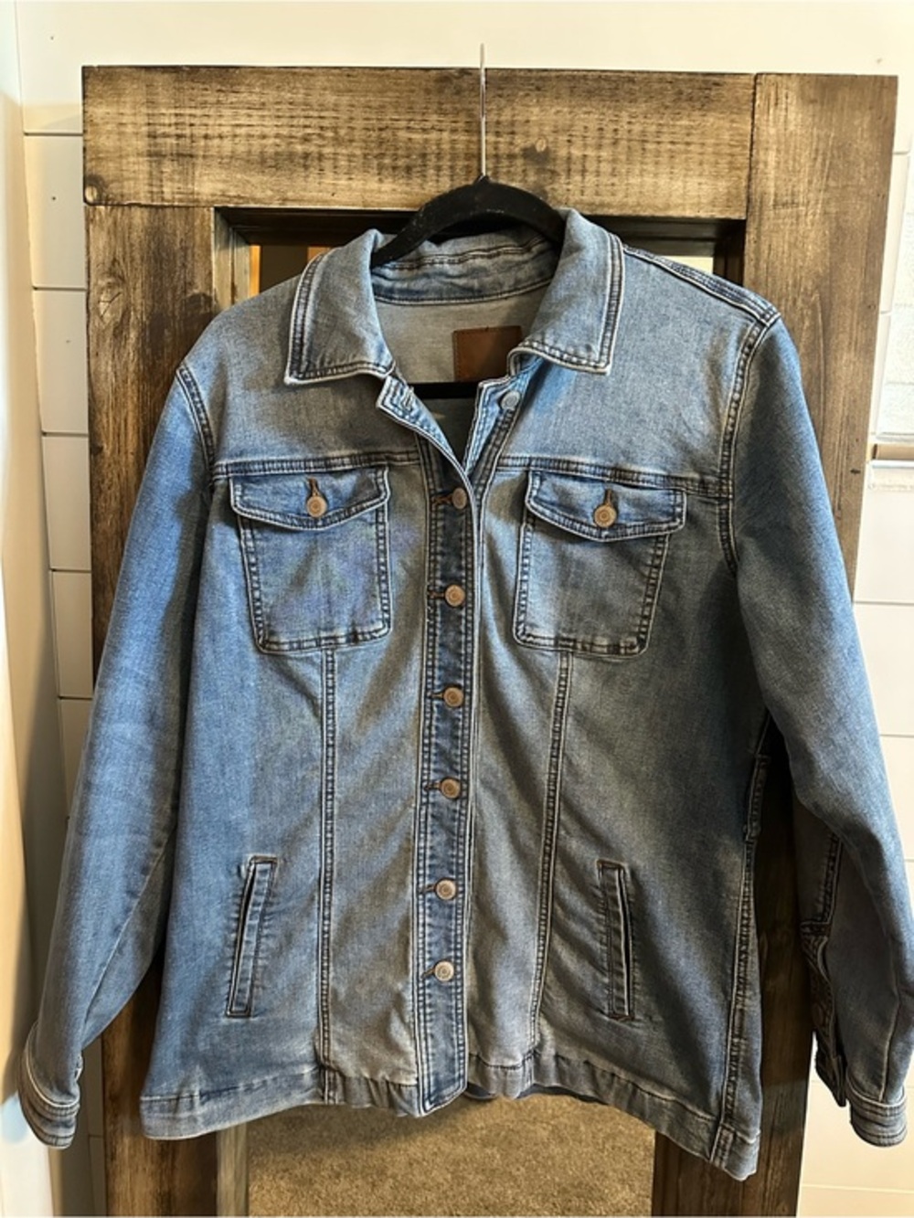 Maurices Stretch Denim Jacket L Light Wash Jean Jacket Classic Casual Western